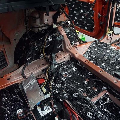 Harga bagus Mobil mewah soundproofing Mat Bahan campuran Custom Automobile Sound Insulation on line